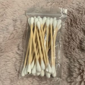 Personal cleaning up products